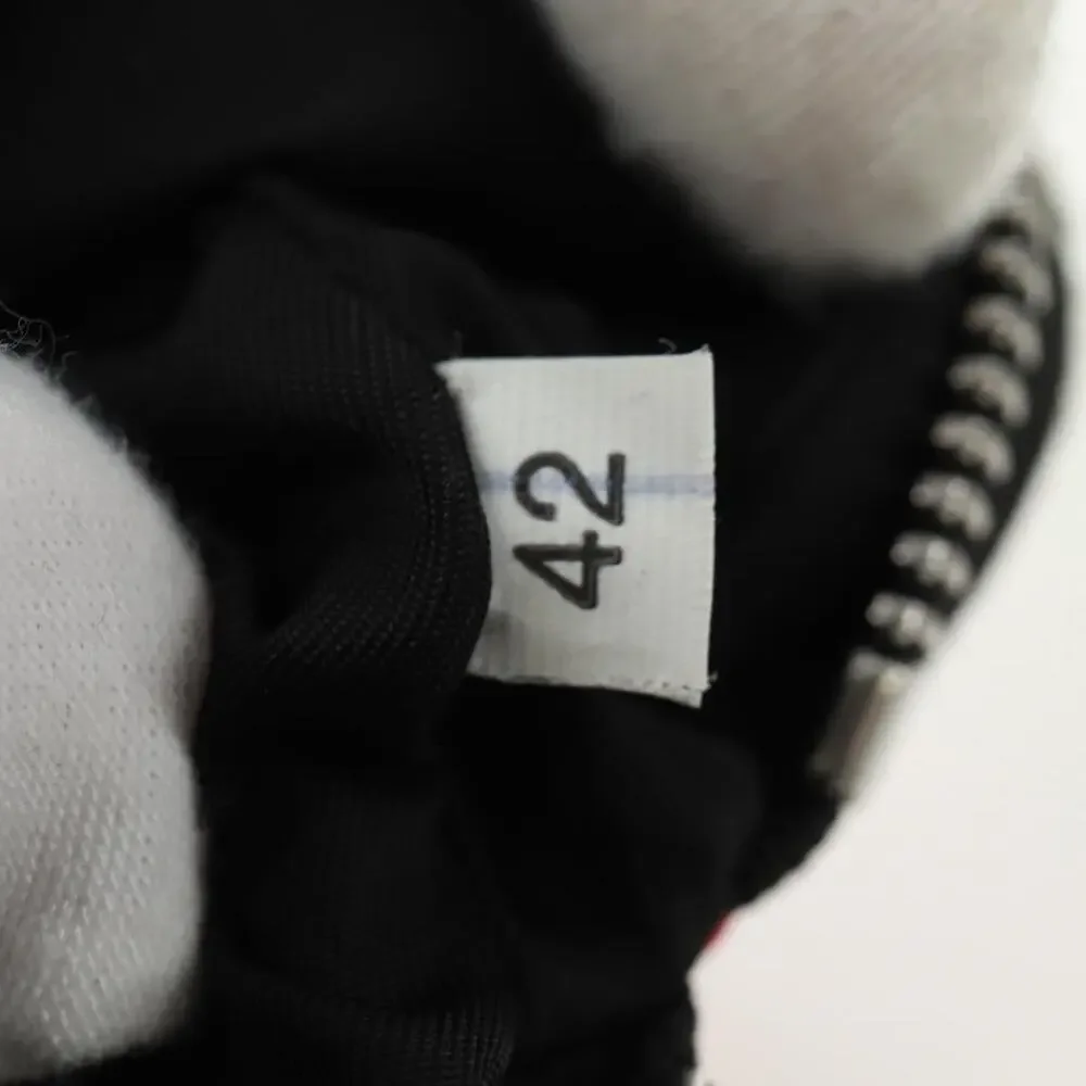Prada height width